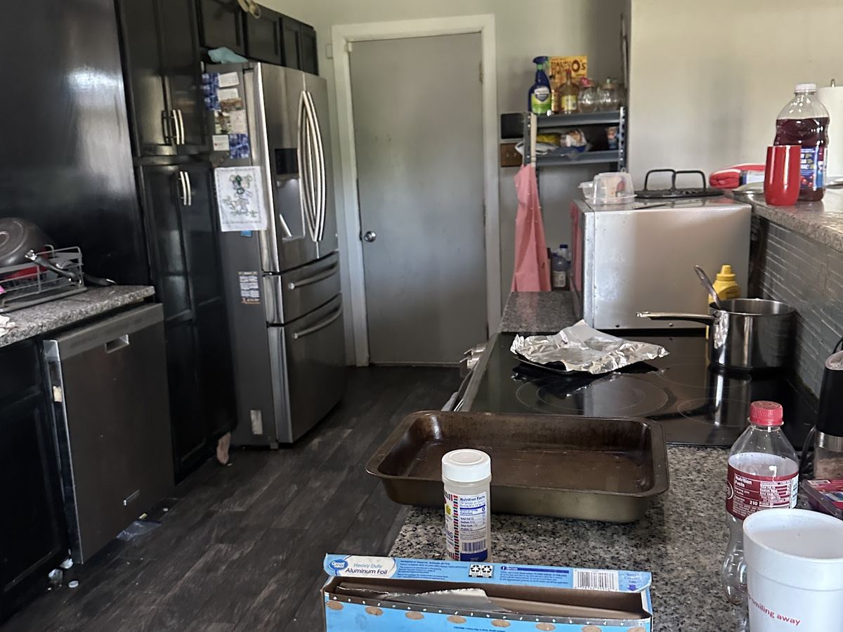Kitchen before renovation